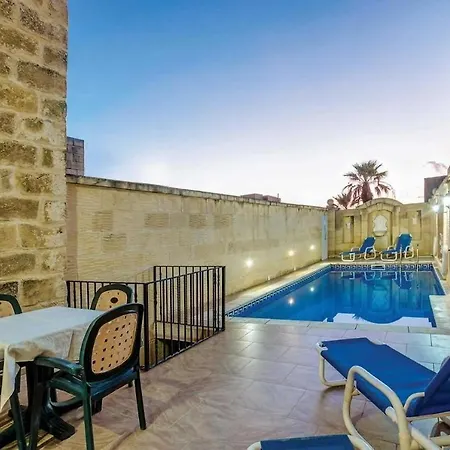 בית נופש 4 Bedroom With Private Pool In Gozo
