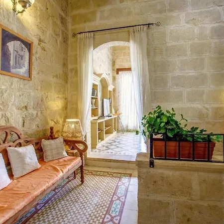 4 Bedroom With Private Pool In Gozo