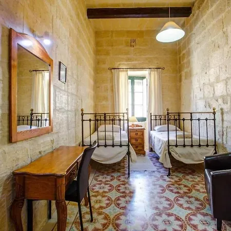 בית נופש 4 Bedroom With Private Pool In Gozo *