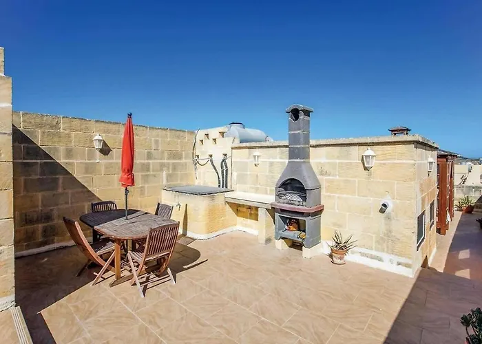 Σπίτι διακοπών 4 Bedroom With Private Pool In Gozo *