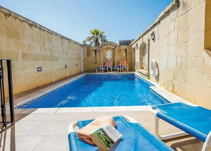 4 Bedroom With Private Pool In Gozo