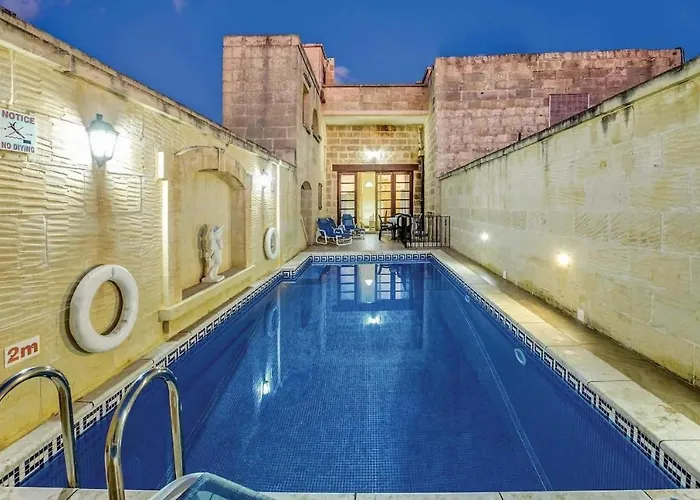 4 Bedroom With Private Pool In Gozo Σπίτι διακοπών