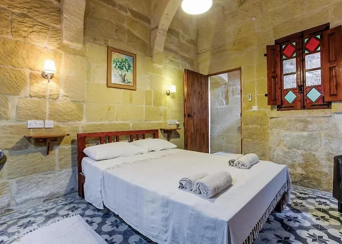 4 Bedroom With Private Pool In Gozo Case de vacanță